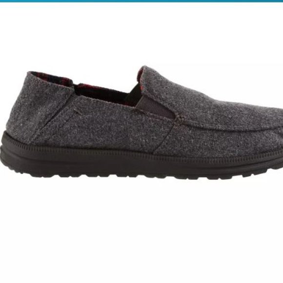 Magellan Outdoors Other - Magellan Outdoors Men's Collapsible Heel Slippers size 12